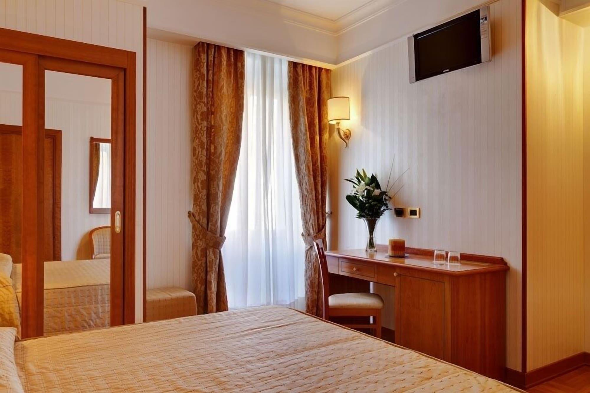 Residenza Romacentro Hotell Exteriör bild