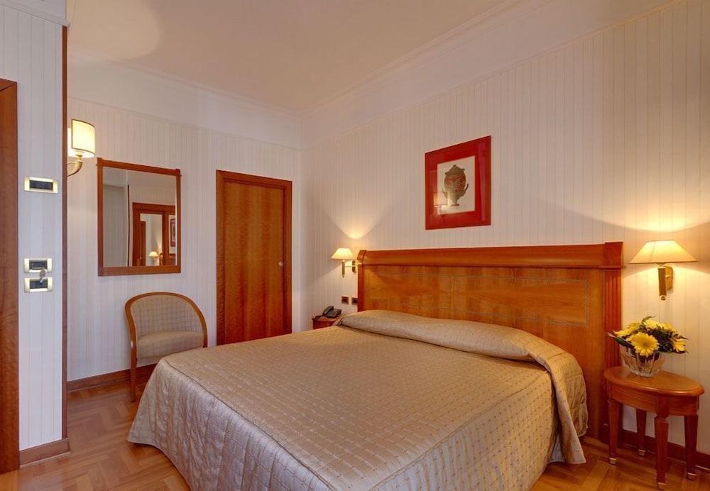 Residenza Romacentro Hotell Exteriör bild